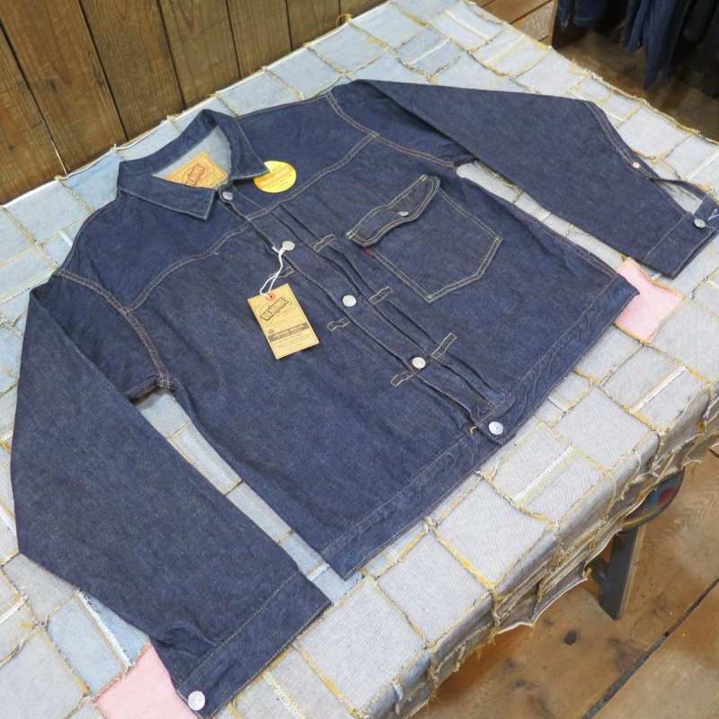 画像1: 【ドゥニーム 231XX-47】   1947モデル ファースト デニムジャケット   XXシリーズ ワンウォシュ   DENIME 231XX-47  日本製【日本国内送料無料】  【WORLD WIDE SHIPPING】 【DENIME 231XX-47】  1947 Model First Denim Jacket  XX Series One Wash  DENIME 231XX-47  Made in Japan (1)