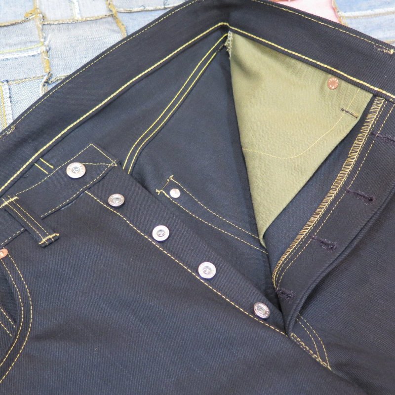 画像4: ＝BIG SIZE＝  【KIWAMI WWII】 ”極み”大戦モデル  ストレート デニムパンツ  漆黒ブラック オール月桂樹ボタン 日本製 (4)