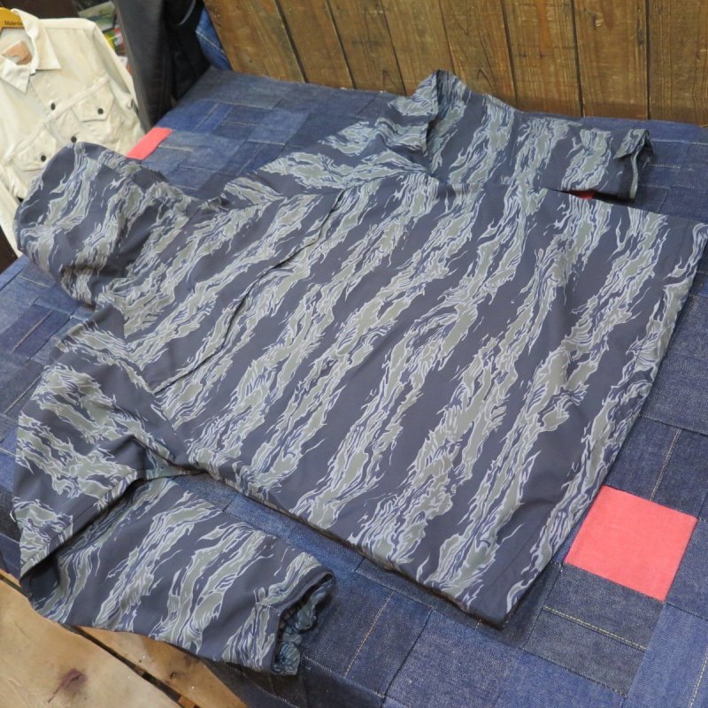 画像2: 【ウエストライド】  SUPPLEXナイトタイガーカモ 完全防水   マウンテンライト ライダージャケット   WEST RIDE 日本製【送料無料】 (2)