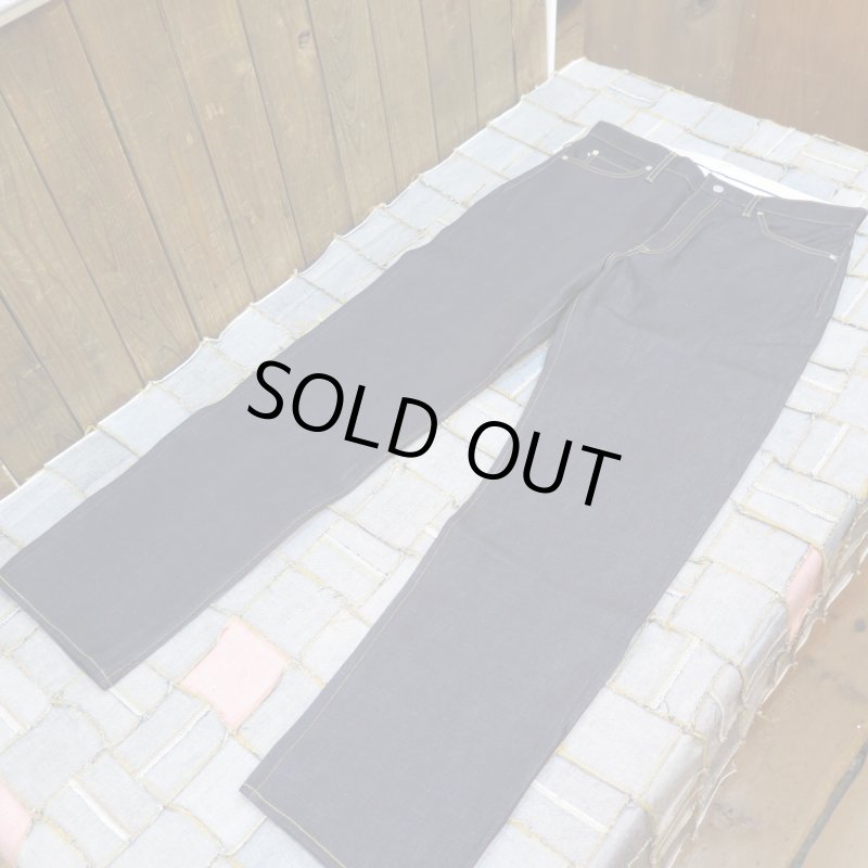 画像3: 【MOMOTARO JEANS】  14.7オンス スタンダード ストレート   ジッパーフライ MMJZ0100   岡山 児島 日本製【日本国内送料無料】  【WORLD WIDE SHIPPING】 【MOMOTARO JEANS】  14.7oz Standard Straight   Zipper Fly MMJZ0100   Made in Japan, Kojima, Okayama (3)