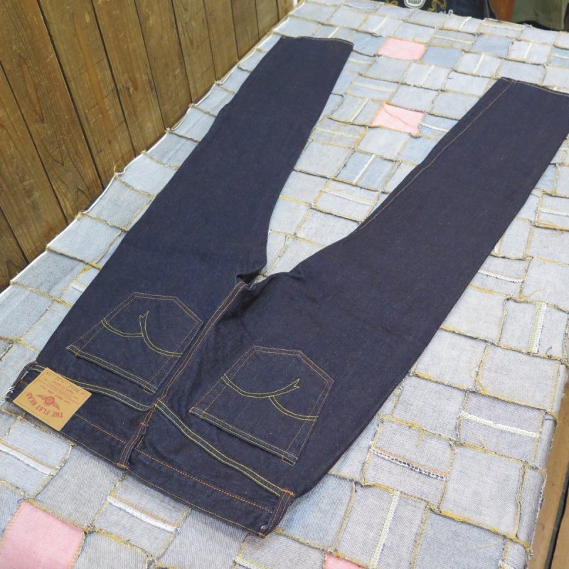 画像3: 【フラットヘッド】  14.5oz タイトテーパー   ストレートジーンズ   THE FLAT HEAD FN-3002   日本製【日本国内送料無料】  【WORLD WIDE SHIPPING】 【Flat Head】  14.5oz Tight Taper   Straight Jeans   THE FLAT HEAD FN-3002   Made in Japan (3)