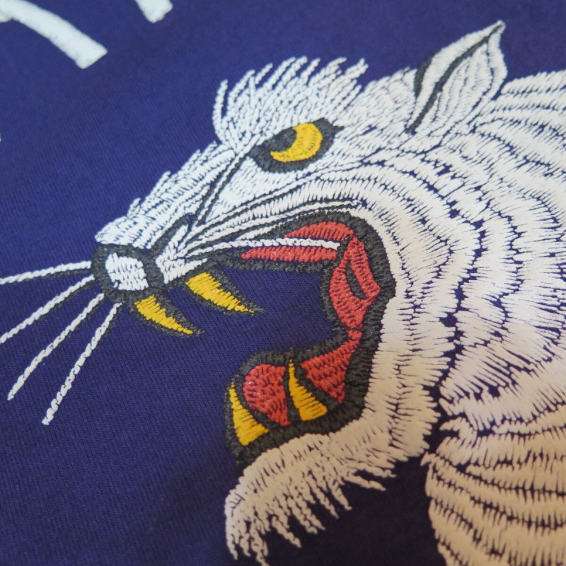 画像9: 【フラットヘッド】   ビンテージスカジャンパターン   白虎ホワイトタイガー プリントTシャツ   THE FLAT HEAD  日本製【日本国内送料無料】  【WORLD WIDE SHIPPING】 【Flat Head】  Vintage Sukajan Pattern  White Tiger Print T-Shirt  THE FLAT HEAD Made in Japan (9)