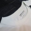 画像4: 【トロフィークロージング】  モノクローム   ボックスロゴプリント ロングスリーブTシャツ TROPHY CLOTHING TR22SS-201 日本製【送料無料】 (4)