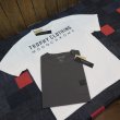画像1: 【送料無料】 【トロフィークロージング】 モノクロームLEVEL1   バックロゴ ポケTシャツ TROPHY CLOTHING TR24SS-212 日本製 (1)