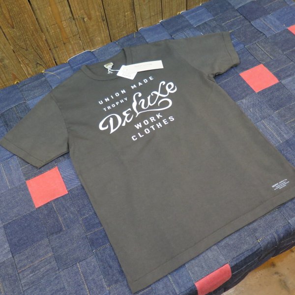 画像1: 【送料360円】 【トロフィークロージング】   デラックスロゴ プリントTシャツ   TROPHY CLOTHING TR21SS-203 日本製 (1)