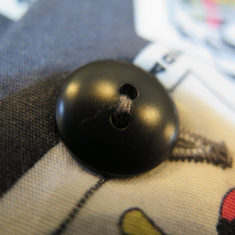 画像5: 【桃太郎ジーンズ】   トランプ柄 ハワイアンシャツ   MOMOTARO JEANS MSS1010M31   日本製 【日本国内送料無料】  【WORLD WIDE SHIPPING】 【SALE】 【Momotaro Jeans】 Trump Pattern Hawaiian Shirt MOMOTARO JEANS MSS1010M31 Made in Japan (5)