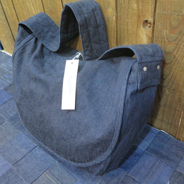 画像1: 【トロフィークロージング】  デニム ニュースペーパーバッグ/ショルダーバッグ   TROPHY CLOTHING TR-B27   日本製【送料無料】 (1)