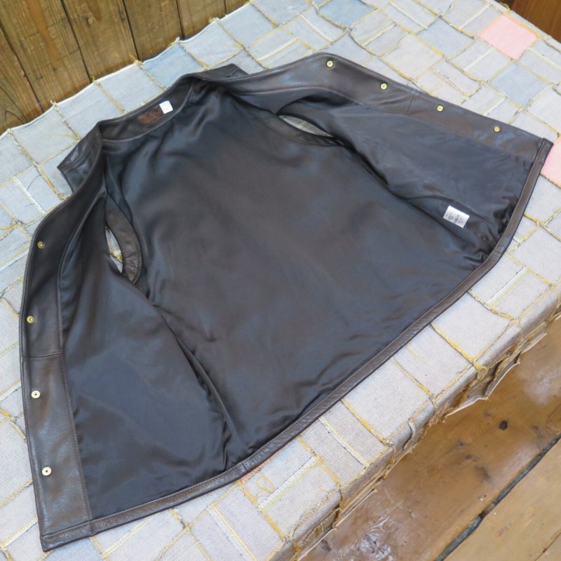 画像9: 【トロフィークロージング】 ステアハイド レザーベスト TROPHY CLOTHING TR-YL07 日本製【日本国内送料無料】  【WORLD WIDE SHIPPING】 【Trophy Clothing】 Steerhide Leather Vest TROPHY CLOTHING TR-YL07 Made in Japan (9)