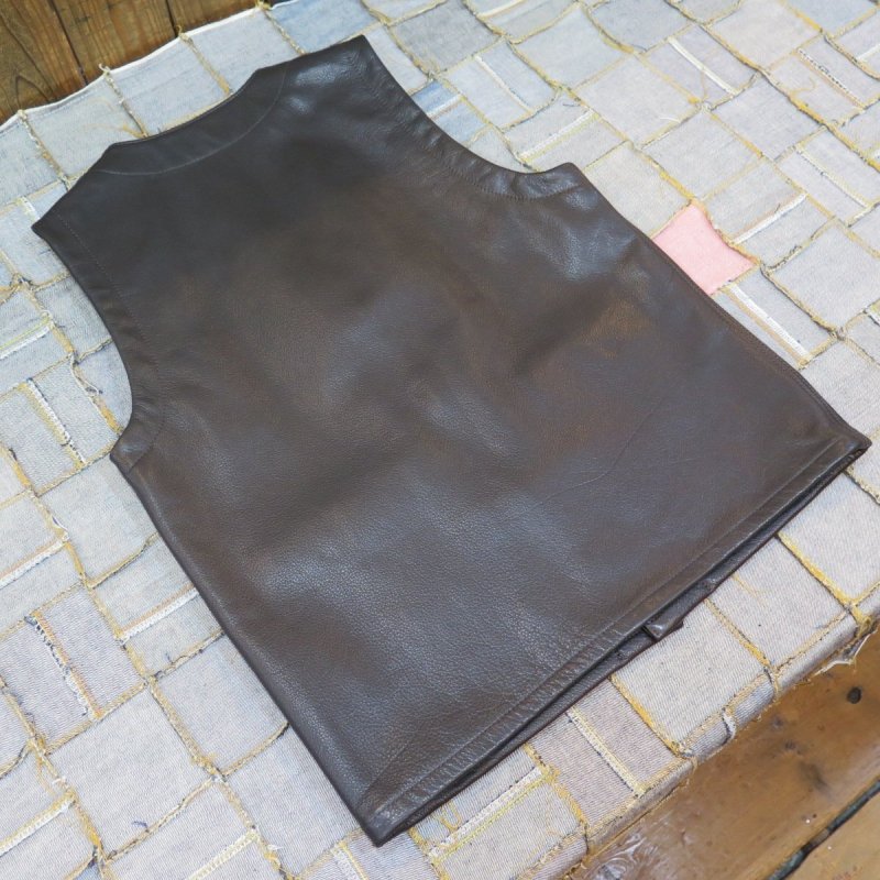 画像2: 【トロフィークロージング】 ステアハイド レザーベスト TROPHY CLOTHING TR-YL07 日本製【日本国内送料無料】  【WORLD WIDE SHIPPING】 【Trophy Clothing】 Steerhide Leather Vest TROPHY CLOTHING TR-YL07 Made in Japan (2)