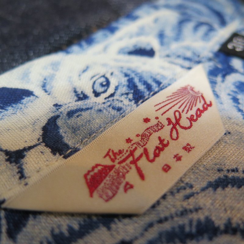 画像4: 【フラットヘッド】  リネンシャツ 百虎 桐箱入り   THE FLAT HEAD FN-SCR-017L   日本製【日本国内送料無料】  【WORLD WIDE SHIPPING】 【Flat Head】  Linen Shirt Hyakutora in Paulownia Wood Box   THE FLAT HEAD FN-SCR-017L   Made in Japan (4)