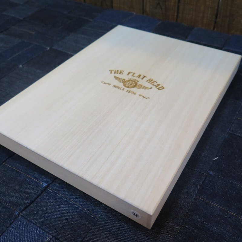 画像13: 【フラットヘッド】  リネンシャツ 百虎 桐箱入り   THE FLAT HEAD FN-SCR-017L   日本製【日本国内送料無料】  【WORLD WIDE SHIPPING】 【Flat Head】  Linen Shirt Hyakutora in Paulownia Wood Box   THE FLAT HEAD FN-SCR-017L   Made in Japan (13)