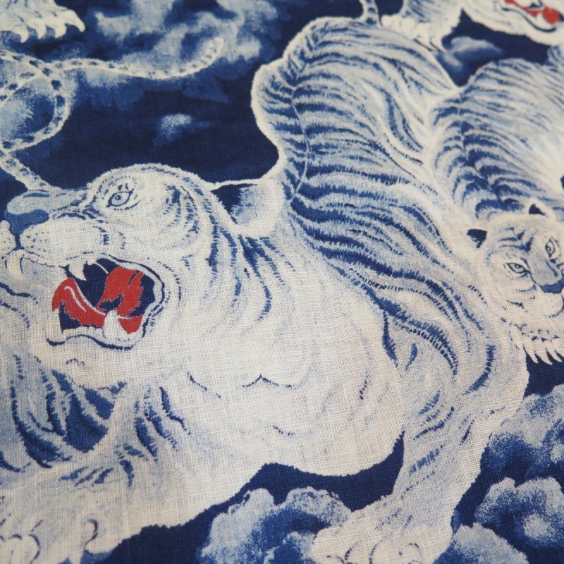 画像9: 【フラットヘッド】  リネンシャツ 百虎 桐箱入り   THE FLAT HEAD FN-SCR-017L   日本製【日本国内送料無料】  【WORLD WIDE SHIPPING】 【Flat Head】  Linen Shirt Hyakutora in Paulownia Wood Box   THE FLAT HEAD FN-SCR-017L   Made in Japan (9)