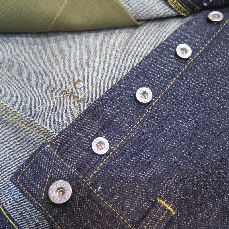 画像1: ＝BIG SIZE＝ 【KIWAMI WWII】 ”極み”大戦モデル ストレート デニムパンツ オール月桂樹ボタン 日本製 (1)