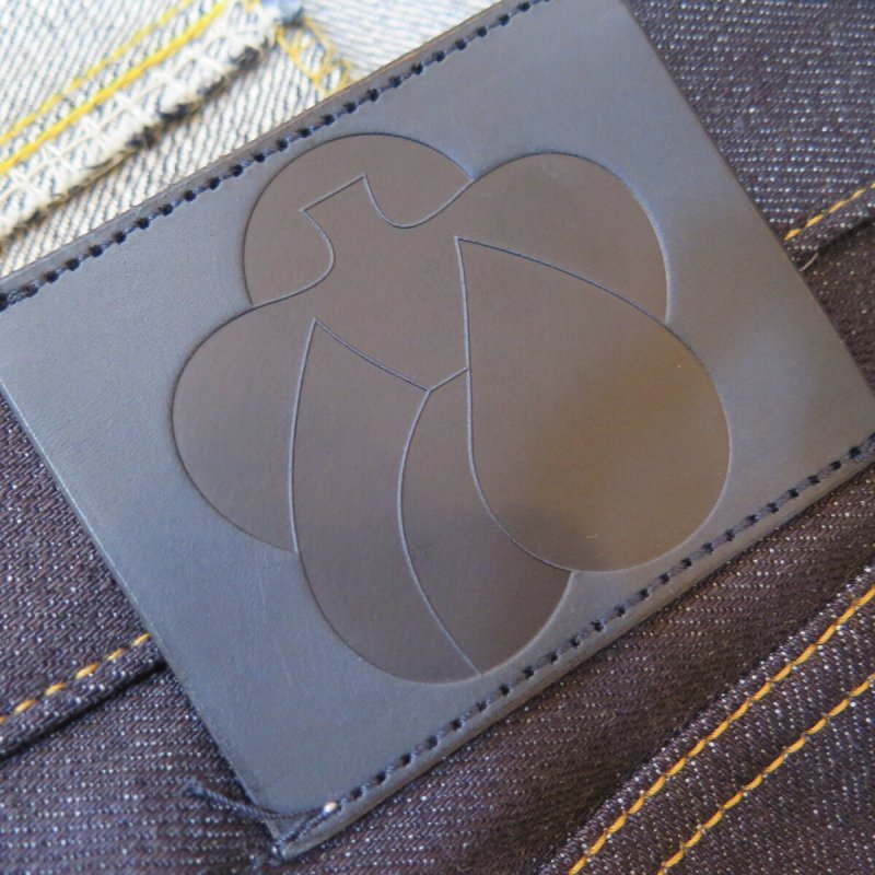 画像9: 【MOMOTARO JEANS】  14.7オンス スタンダード ストレート   ボタンフライ MMJB0100   岡山 児島 日本製【日本国内送料無料】  【WORLD WIDE SHIPPING】 【MOMOTARO JEANS】  14.7oz Standard Straight   Button Fly MMJB0100   Made in Japan, Kojima, Okayama (9)