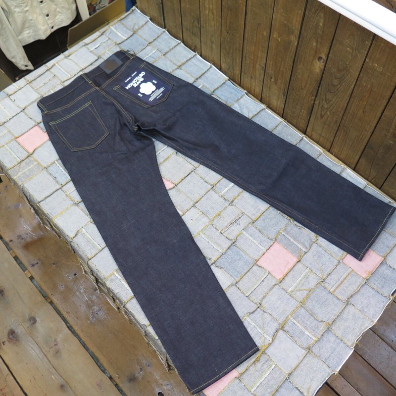画像3: 【MOMOTARO JEANS】  14.7オンス スタンダード ストレート   ボタンフライ MMJB0100   岡山 児島 日本製【日本国内送料無料】  【WORLD WIDE SHIPPING】 【MOMOTARO JEANS】  14.7oz Standard Straight   Button Fly MMJB0100   Made in Japan, Kojima, Okayama (3)