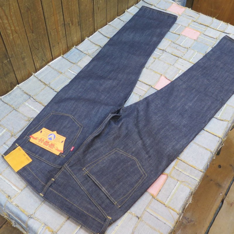 画像2: 【KIWAMI WWII】 ”極み”大戦モデル ストレート デニムパンツ チェック柄ネルスレーキ 日本製  【WORLD WIDE SHIPPING】 【KIWAMI WWII】 “Ultimate” WWII Model Straight Denim Pants Check Flannel Shirt Made in Japan (2)