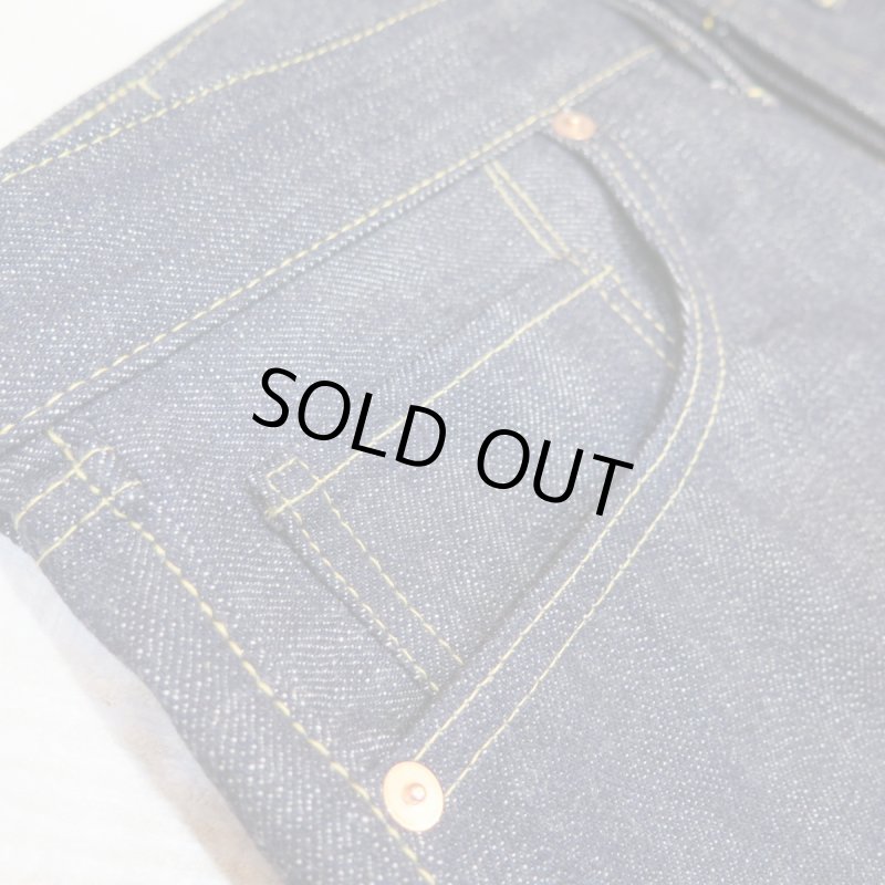 画像9: w35【KIWAMI WWII】 ”極み”大戦モデル ストレート デニムパンツ イレギュラー/両ポケ片面赤タブ 日本製 (9)