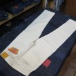 画像2: 明日12/13(土) 10時〜 【KIWAMI WWII】  ”極み”大戦モデル  ストレート デニムパンツ  Undyed オール月桂樹ボタン  日本製 (2)