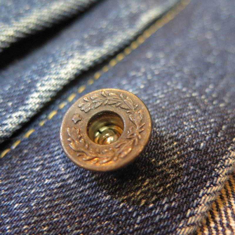画像6: ＝BIG SIZE＝ 【HIZUMI WWII】 S906XXE 1940's model ”歪み”大戦モデル デニムジャケット 後付けポケットフラップ 錆び月桂樹ボタン 日本製 (6)