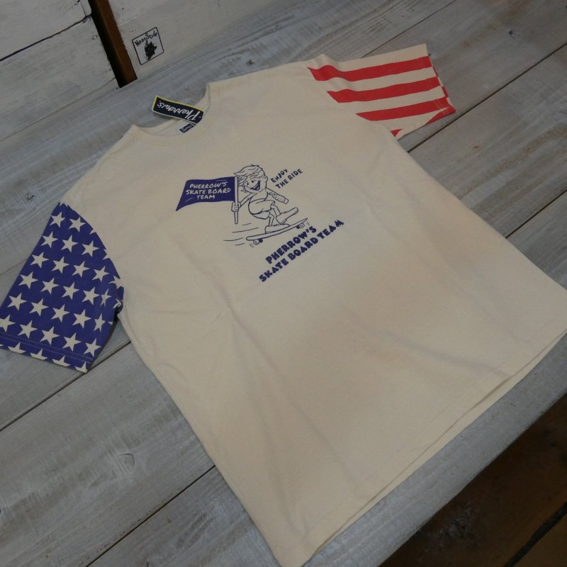 画像1: 【フェローズ】   袖星条旗柄 プリントTシャツ   Pherrow's 25S-PT2   日本製【送料無料】 (1)